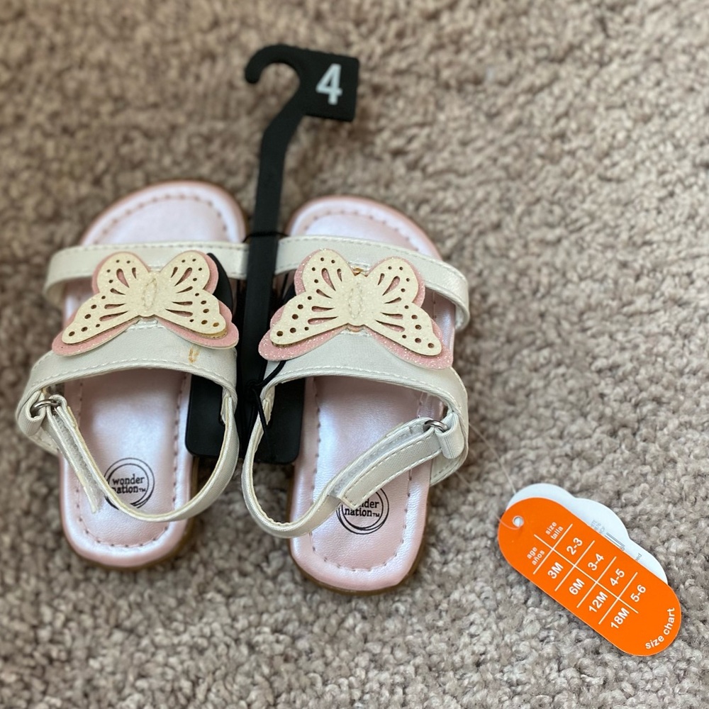 Wonder Nation baby sandals